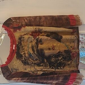 Ivy Jane top with lace trim sleeve